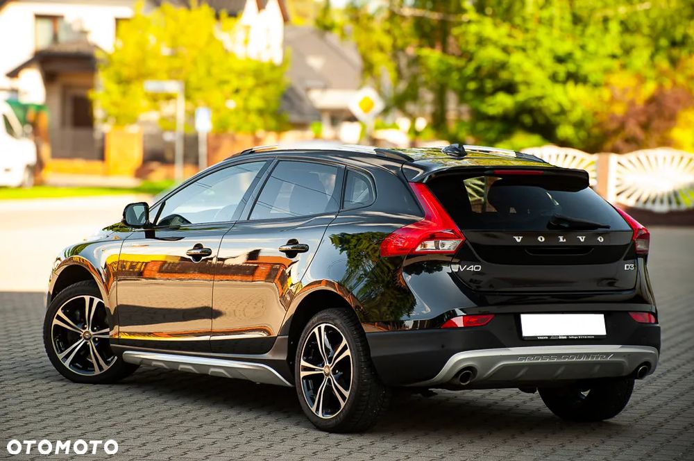 Volvo V40 Cross Country D3 Summum - 17