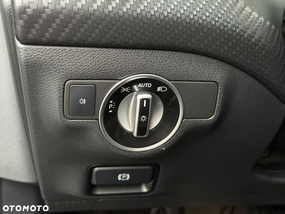 Mercedes-Benz Klasa A AMG 45 4Matic AMG Speedshift 7G-DCT - 17