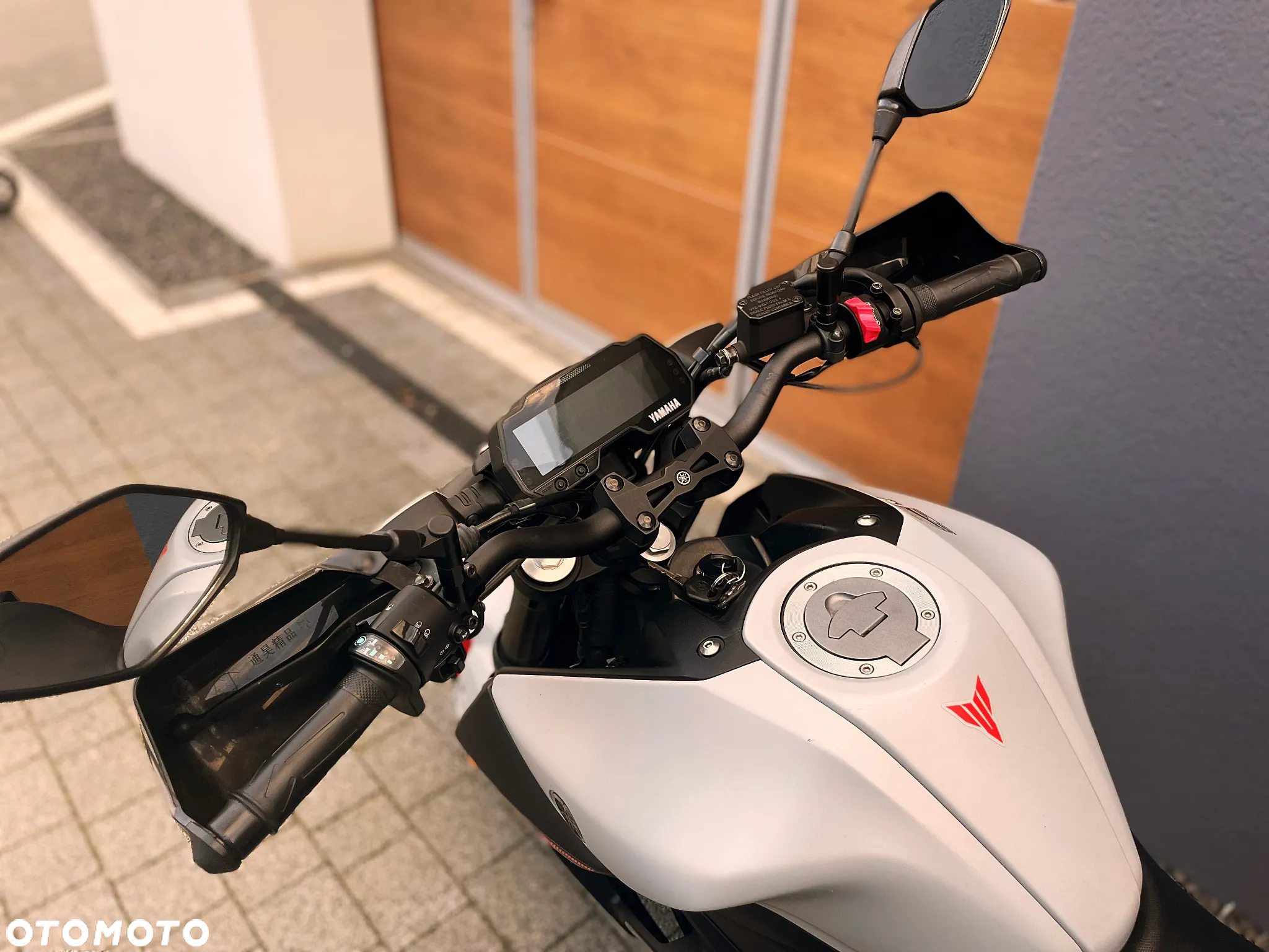 Yamaha MT - 7