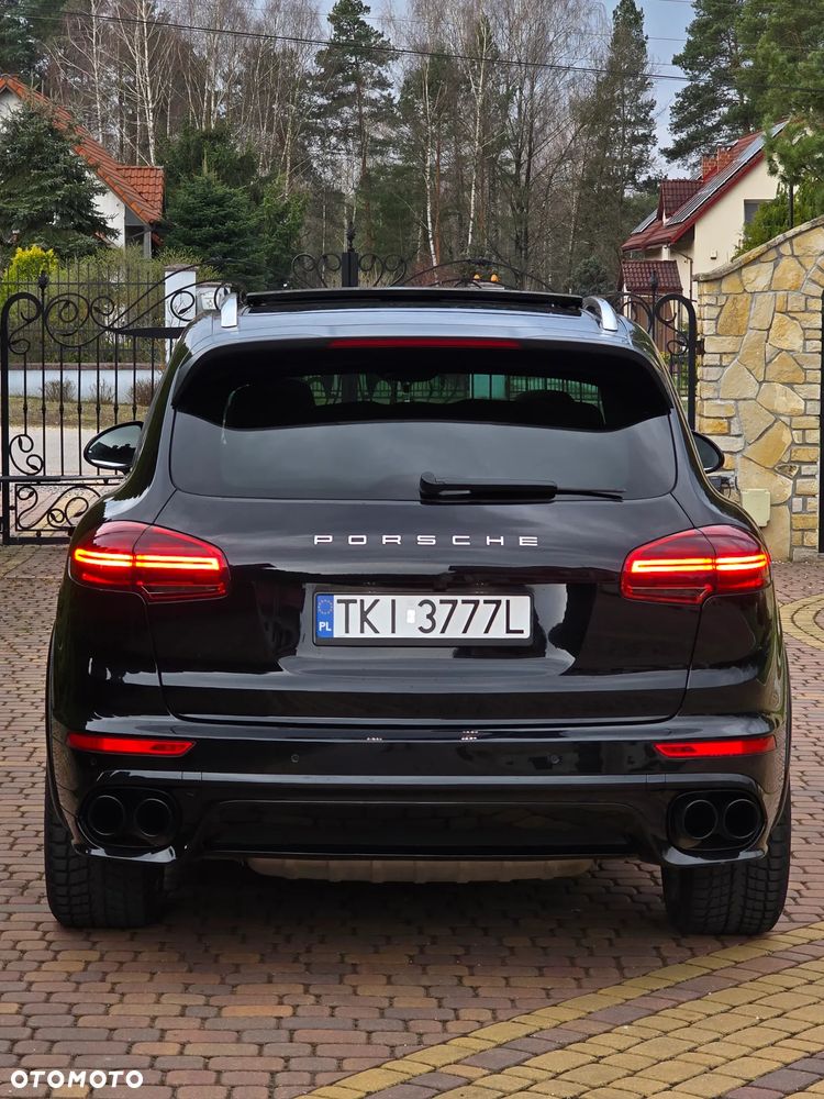 Porsche Cayenne S Diesel Platinum Edition - 7