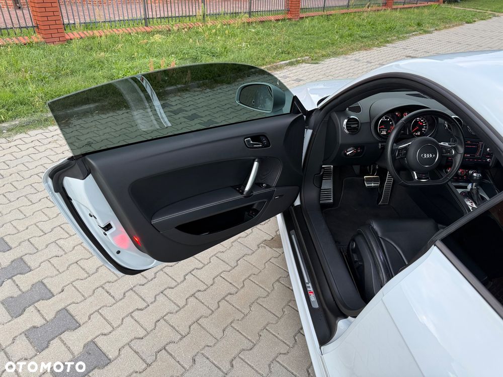 Audi TT RS Coupé - 8