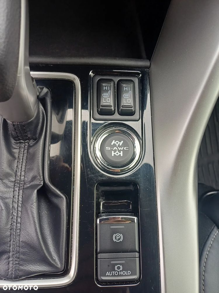 Mitsubishi Eclipse Cross - 18