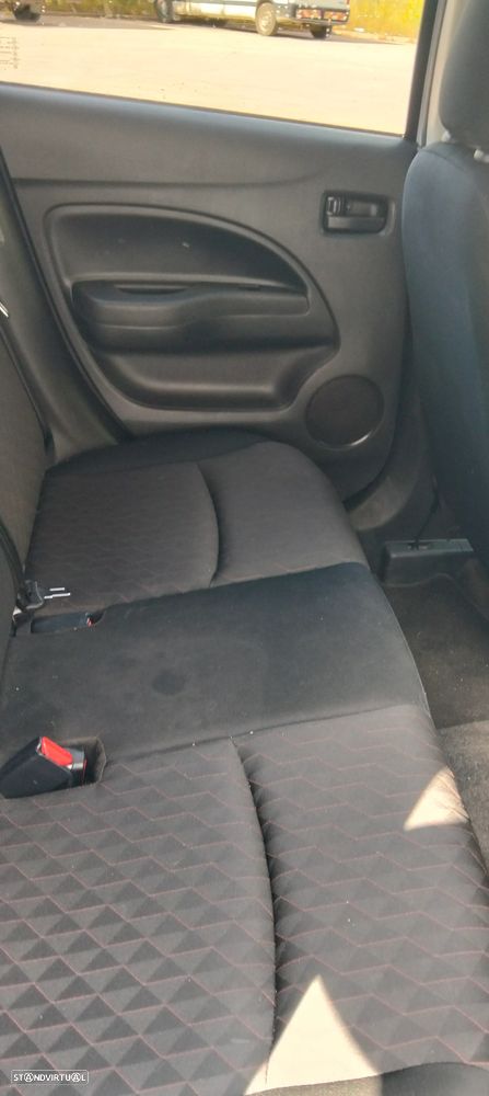 Mitsubishi Space Star 1.2 Intense Connect Edition - 5