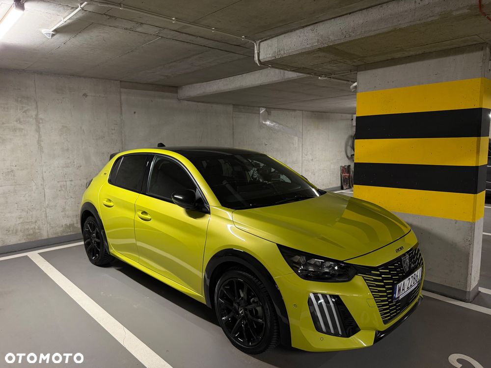 Peugeot 208 - 5