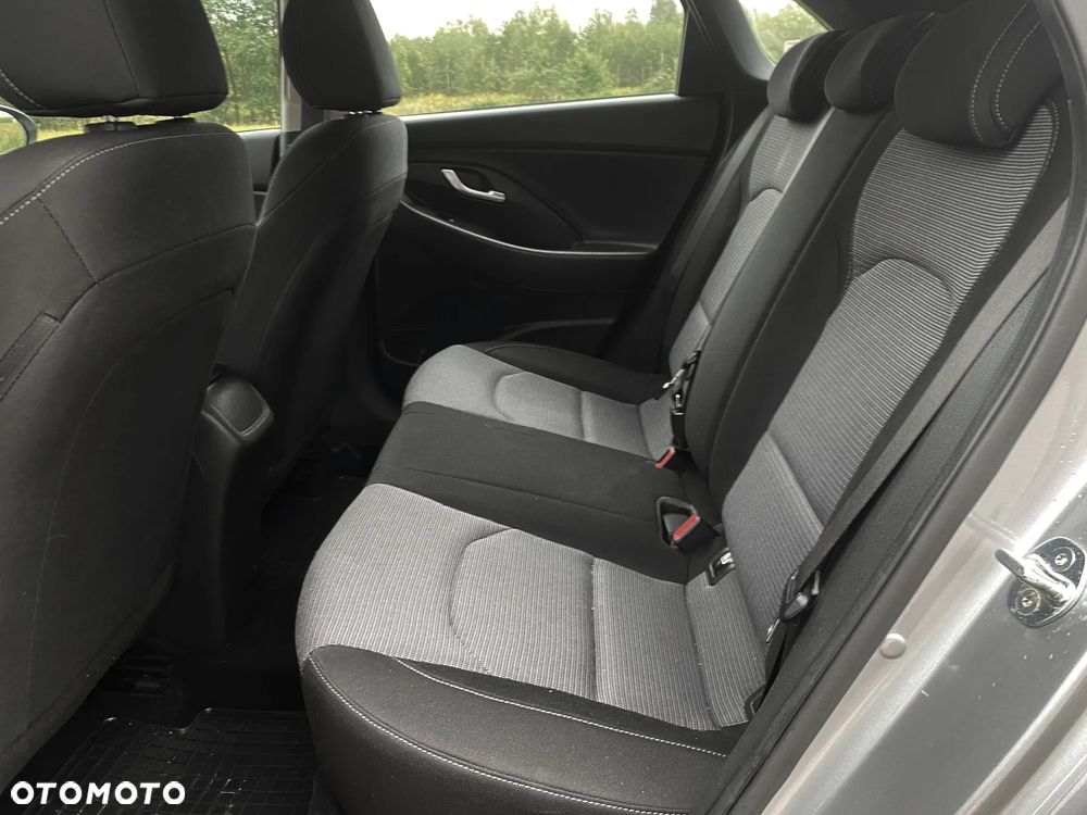 Hyundai i30 - 16