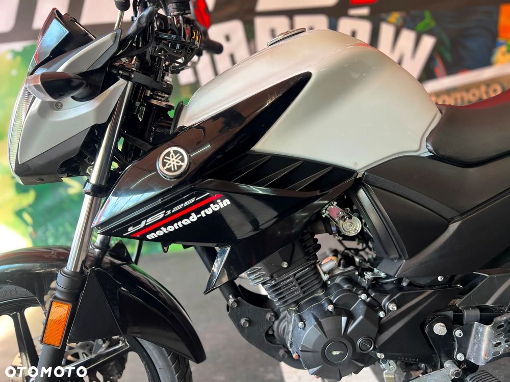 Yamaha YS - 25