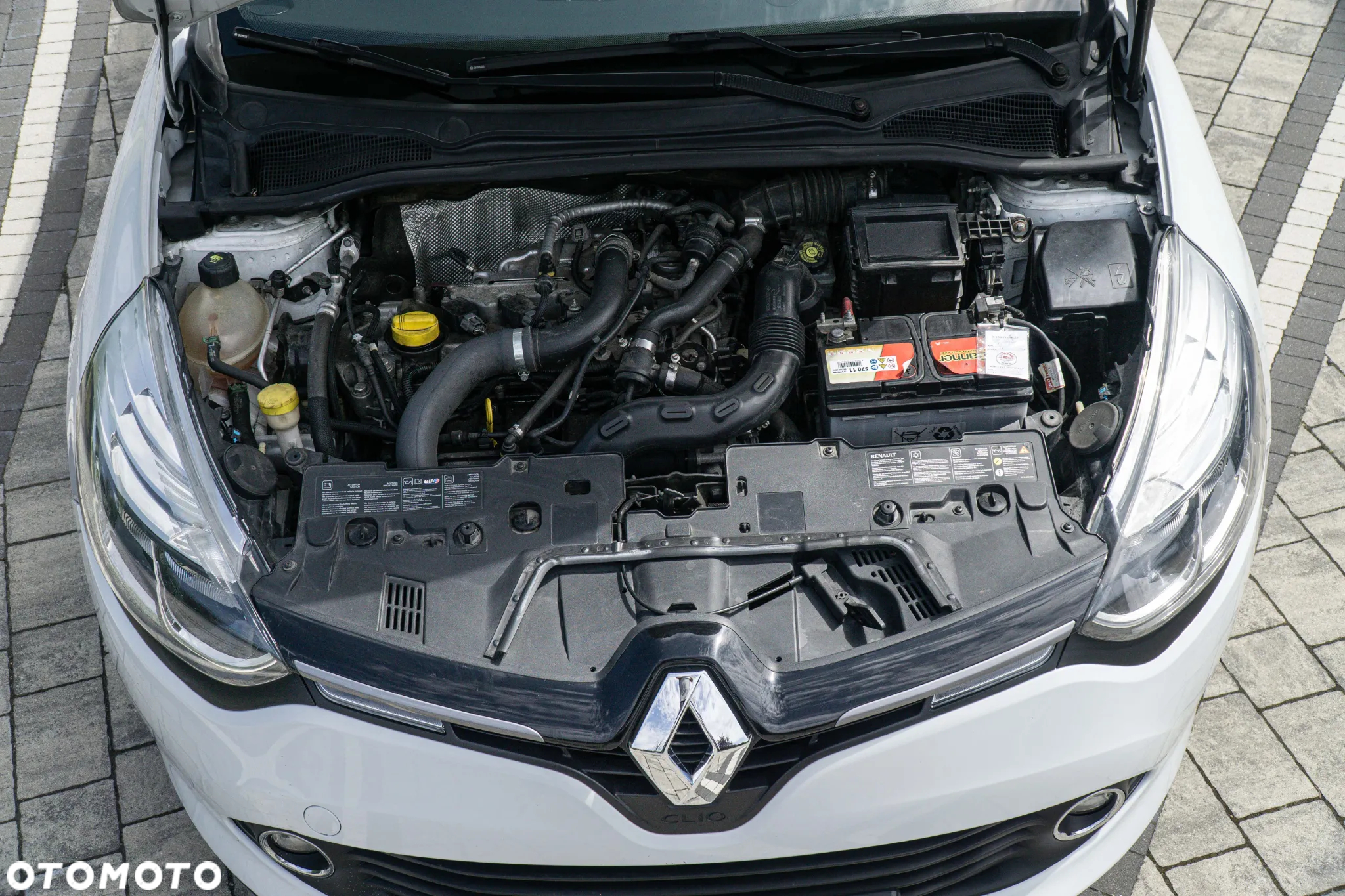 Renault Clio 1.2 TCe GT 120 EDC - 10