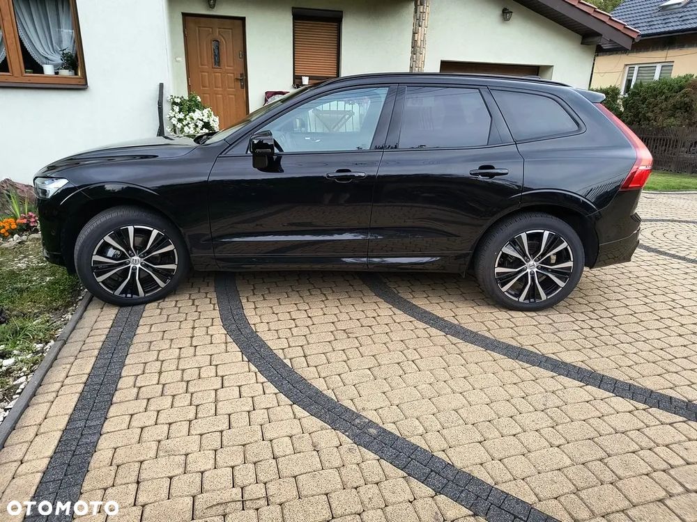 Volvo XC 60 B5 B AWD Plus Black Edition - 6