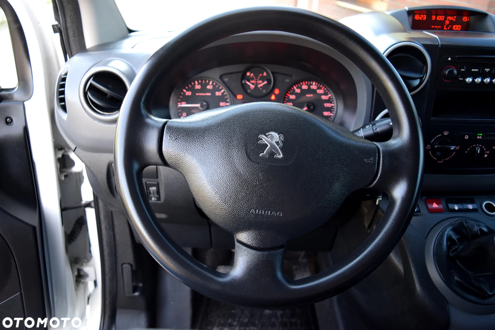 Peugeot Partner 1.6 HDi Trendy - 16
