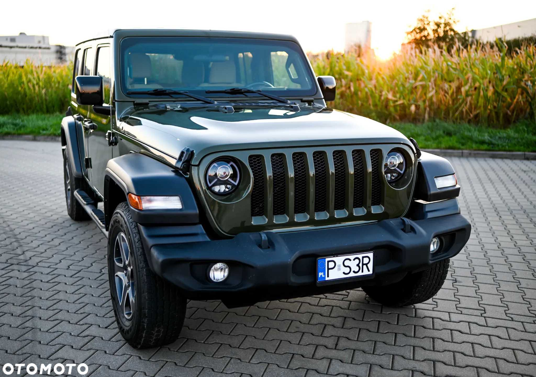 Jeep Wrangler - 11