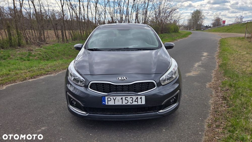 Kia Ceed 1.6 CRDi 136 DCT ISG Platinum Edition - 2