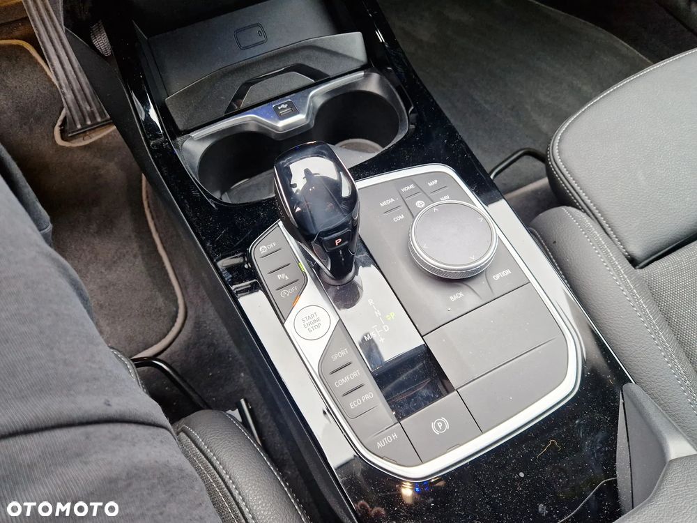 BMW Seria 2 218i GT Sport Line - 21