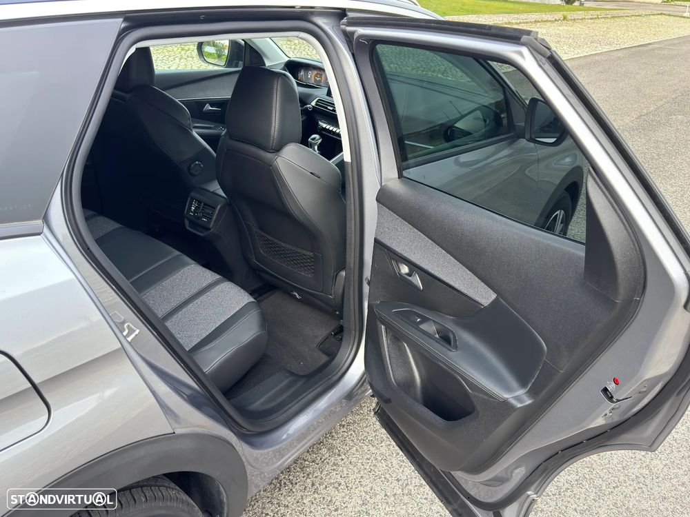 Peugeot 3008 PureTech 130 Stop & Start Crossway - 19