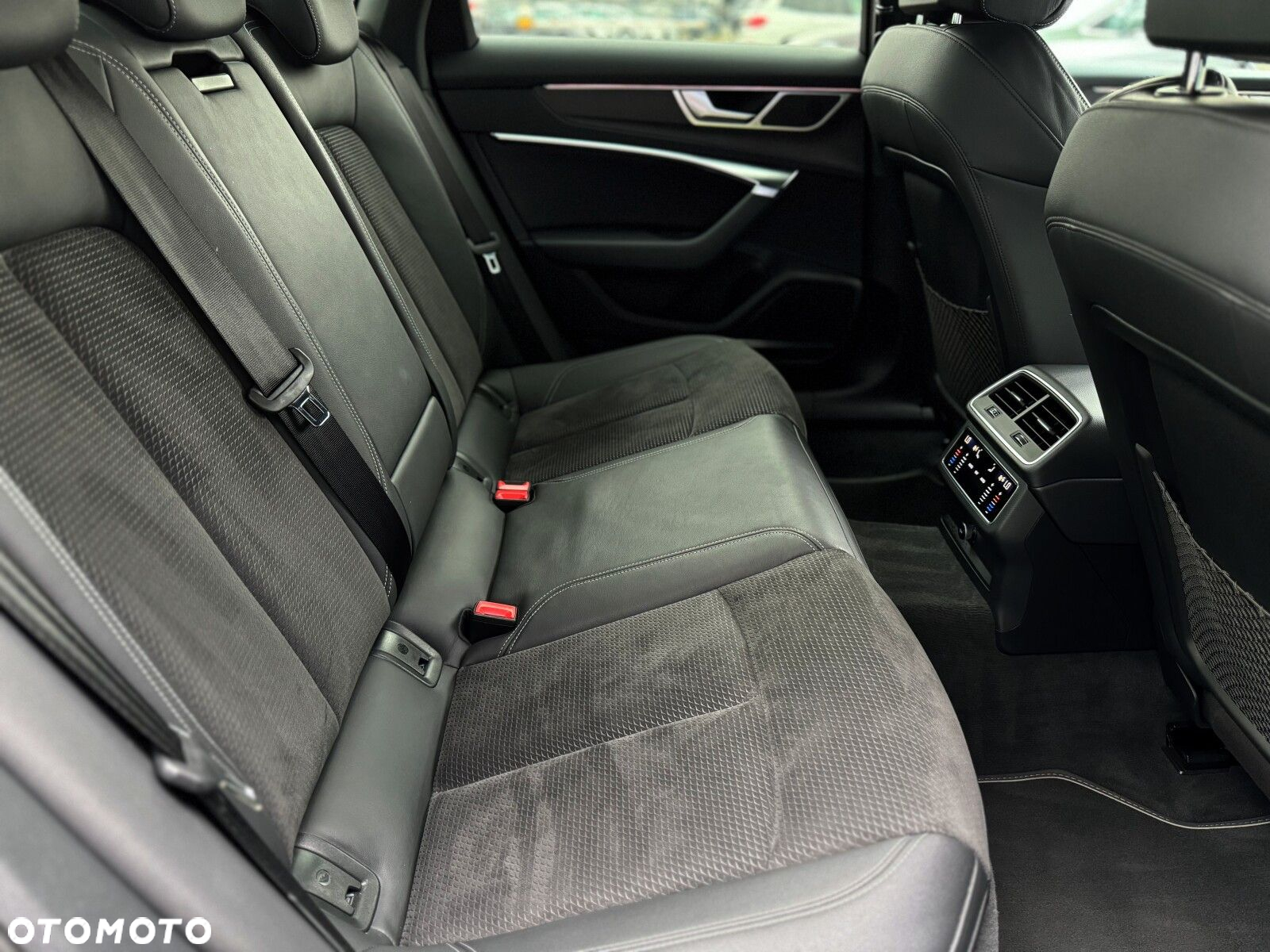 Audi S6 - 12