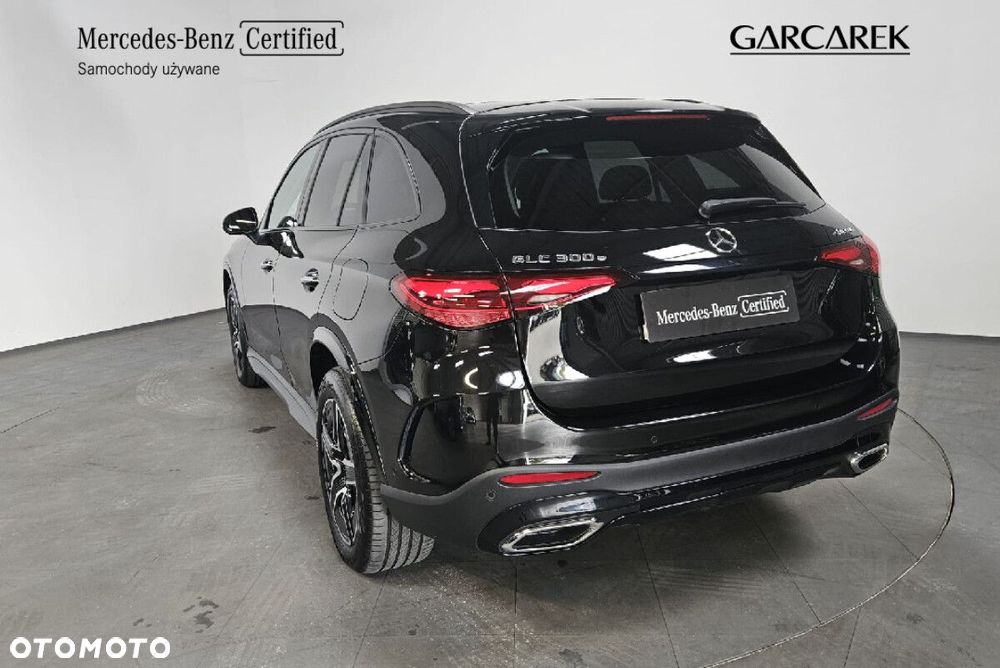 Mercedes-Benz GLC - 4