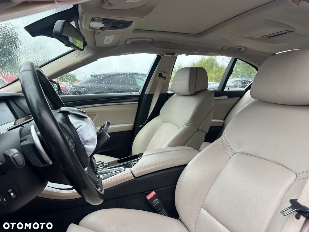 BMW Seria 5 - 11