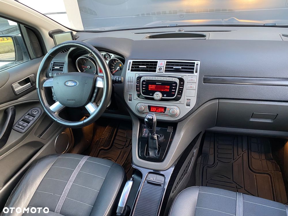 Ford Kuga 2.0 TDCi 4WD Titanium - 4