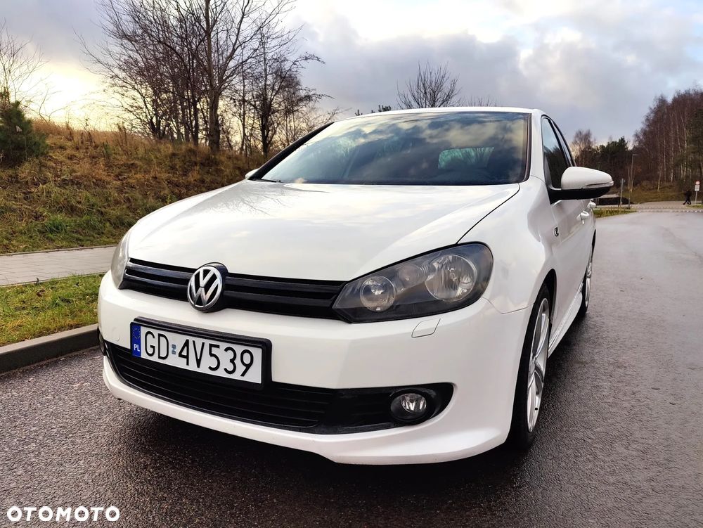 Volkswagen Golf 2.0 TDI DPF Highline - 4