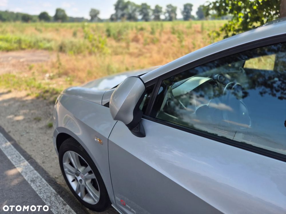 Seat Ibiza SC 1.6 TDI Style - 12