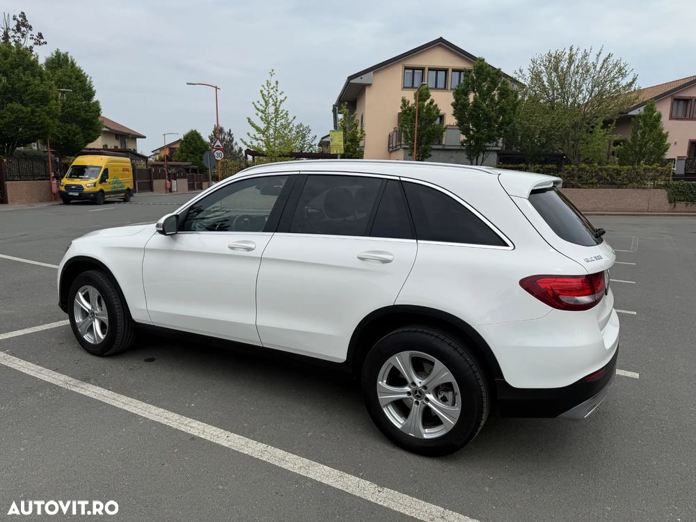 Mercedes-Benz GLC - 14