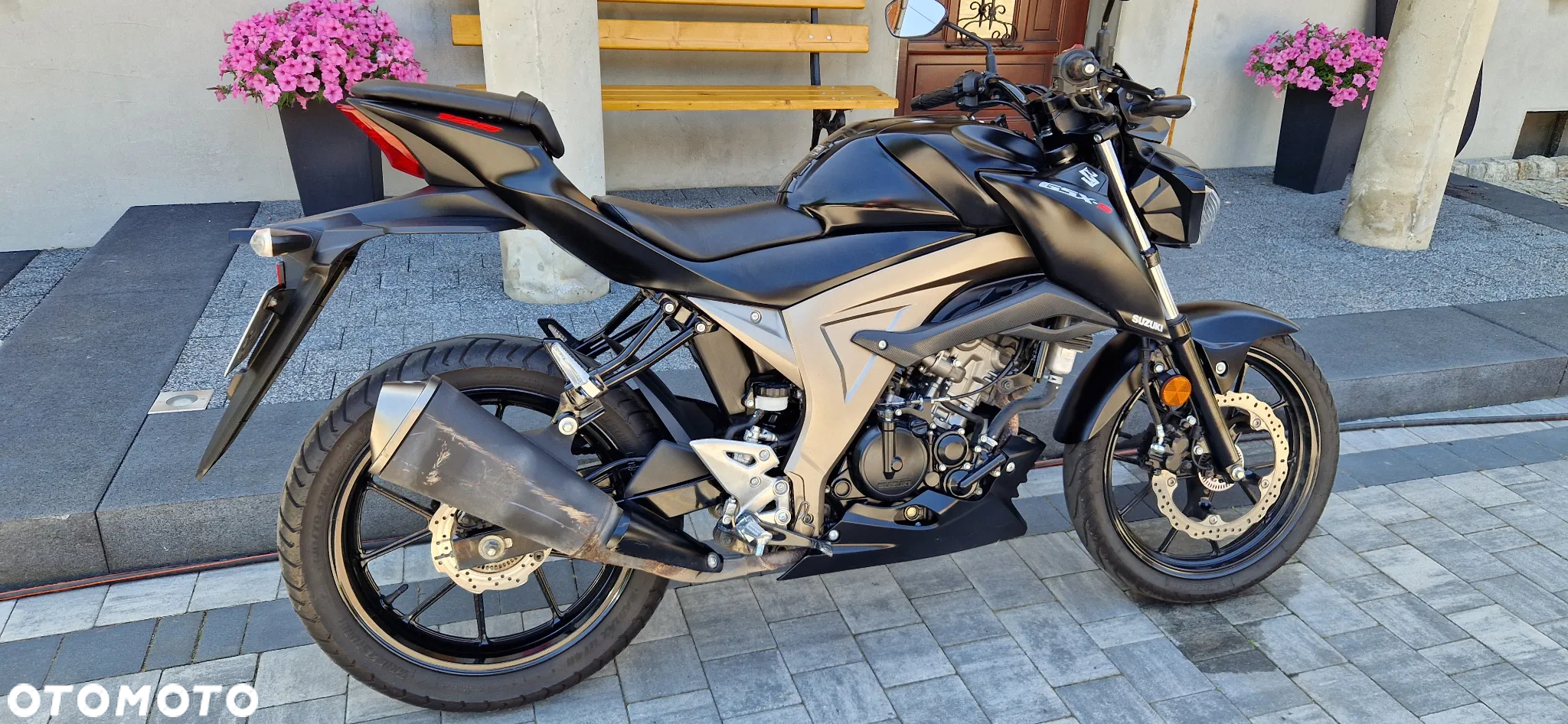 Suzuki GSX - 4
