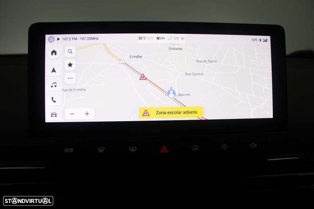 MG MG4 77 kWh Extended Range Luxury - 21