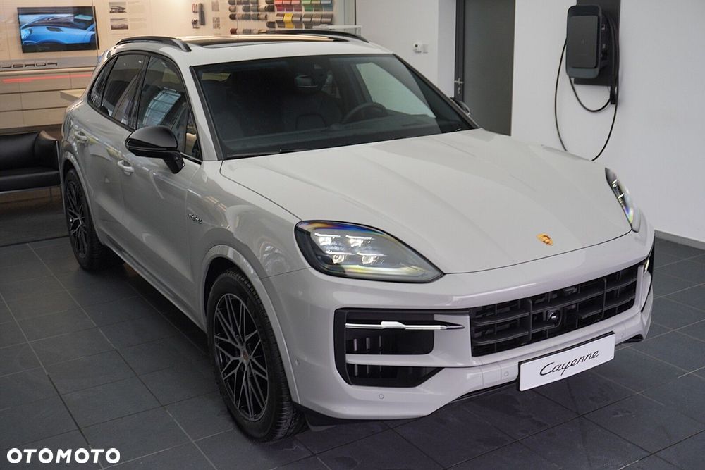 Porsche Cayenne E-Hybrid PHEV - 9