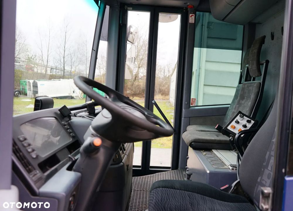 Mercedes-Benz Econic śmieciarka trzyosiowa NTM 21m3 EURO 5 - 4