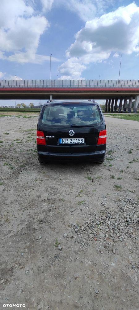 Volkswagen Touran 1.6 - 7