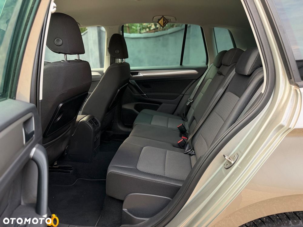 Volkswagen Golf Sportsvan SV 1.6 TDI BMT Trendline - 24