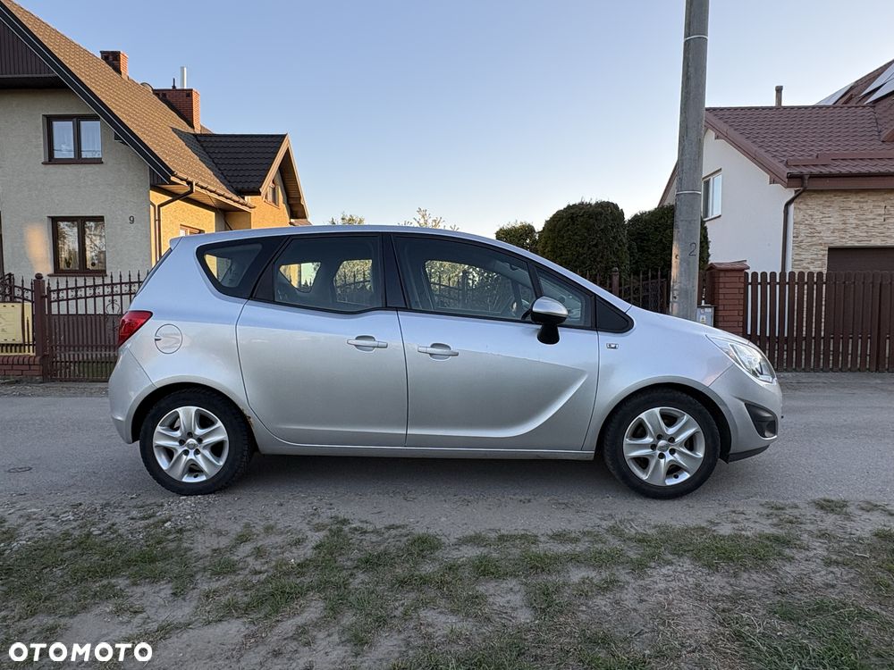 Opel Meriva - 2