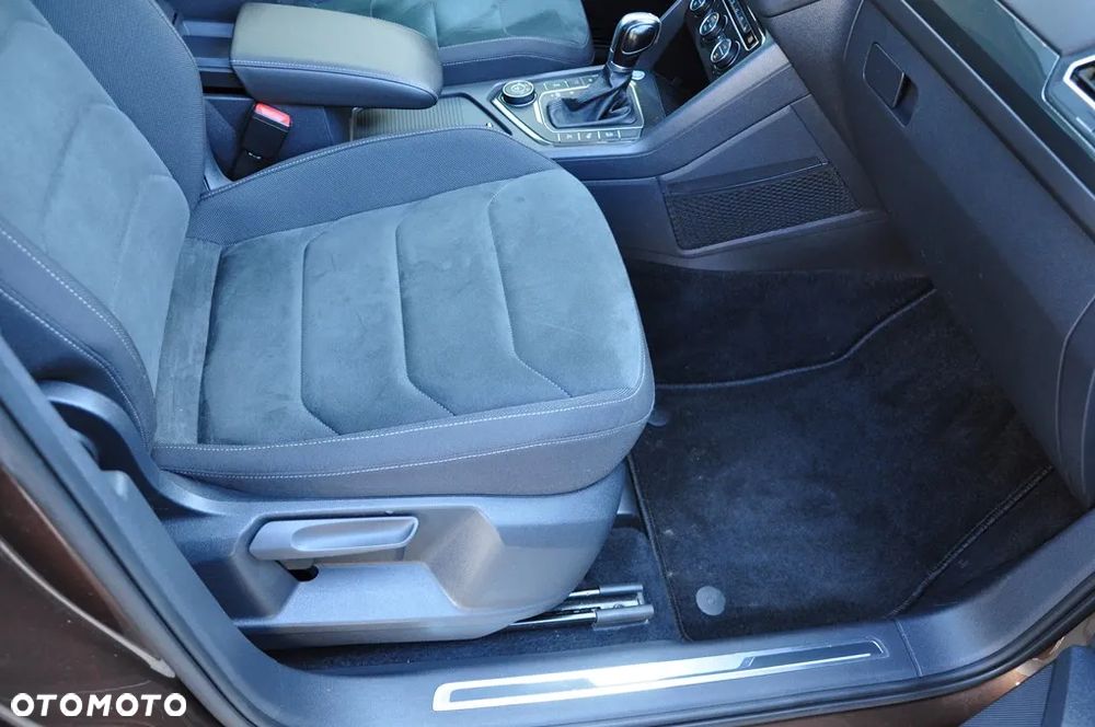 Volkswagen Tiguan 2.0 TDI SCR 4MOTION DSG Highline - 30