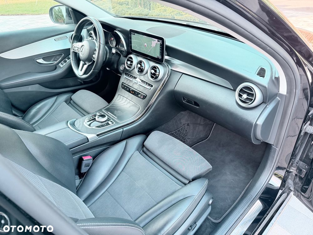 Mercedes-Benz Klasa C 220 d 9G-TRONIC Avantgarde - 20