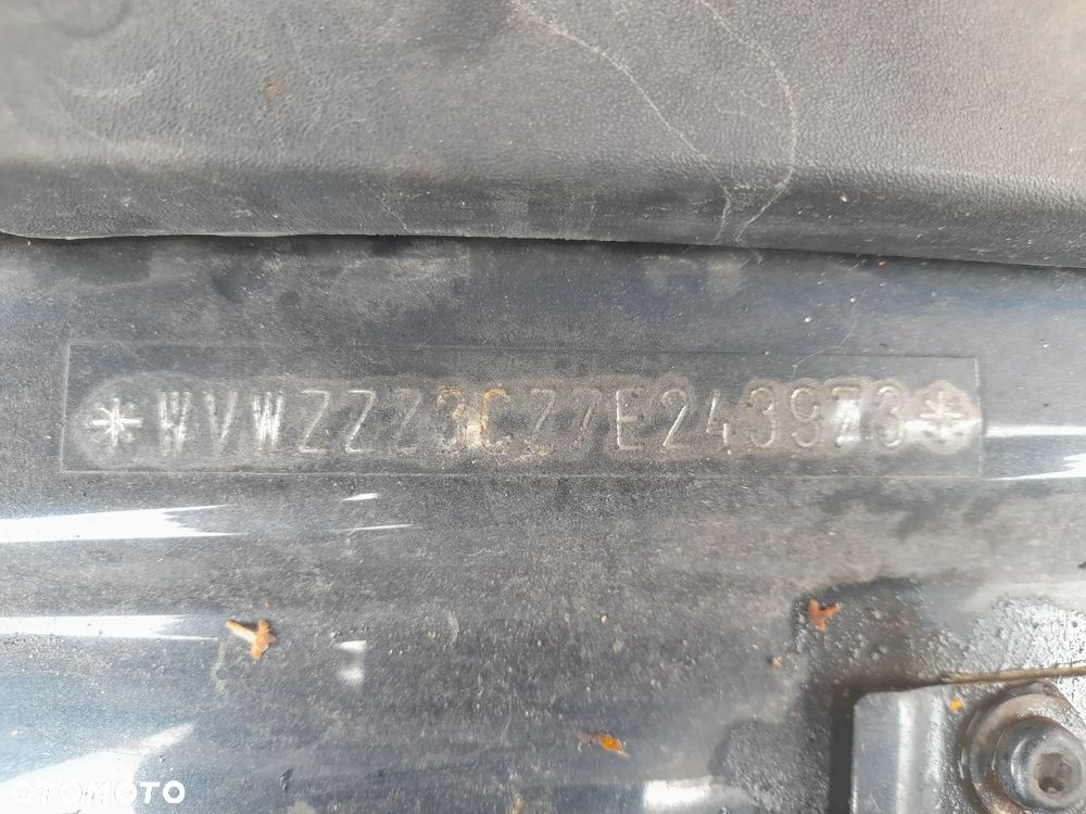 VW PASSAT B6 2.0 TDI BKP 05-09r - RADIO RADIOODTWARZACZ NAVI - 29