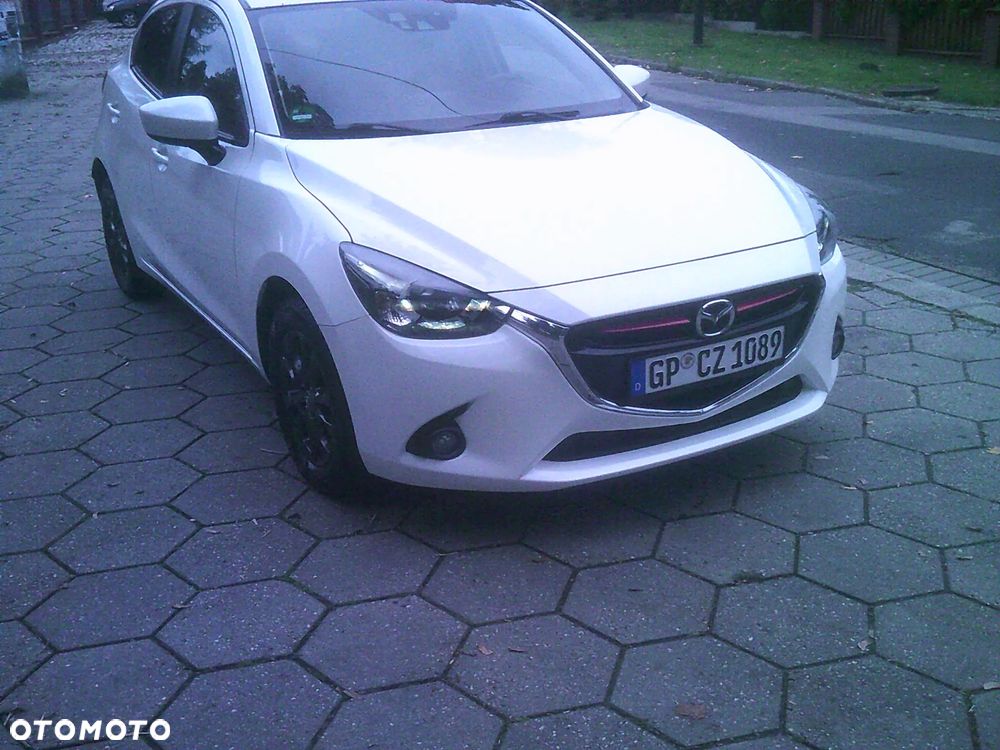 Mazda 2 SKYACTIV-G 90 Exclusive-Line - 2