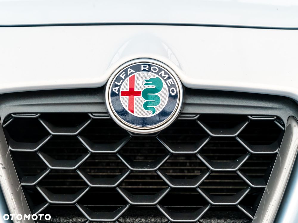 Alfa Romeo Giulietta 1.4 TB MultiAir Exclusive TCT - 11