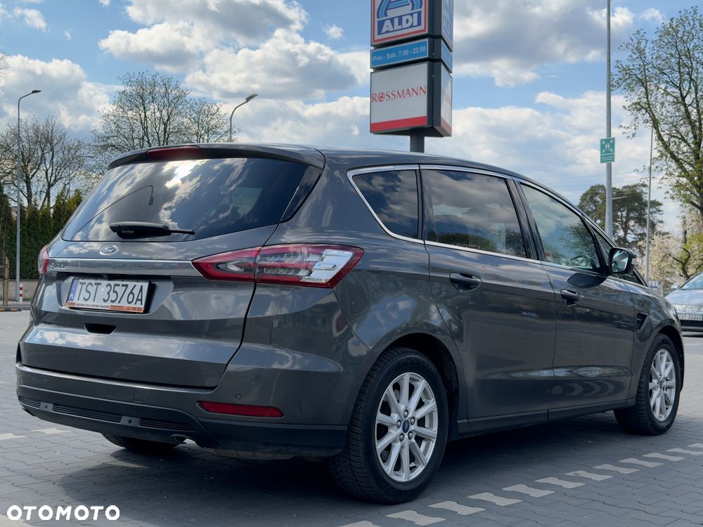 Ford S-Max 2.0 EcoBlue Titanium - 4