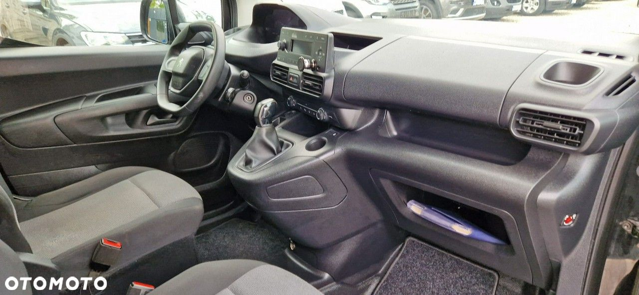 Peugeot Partner - 37