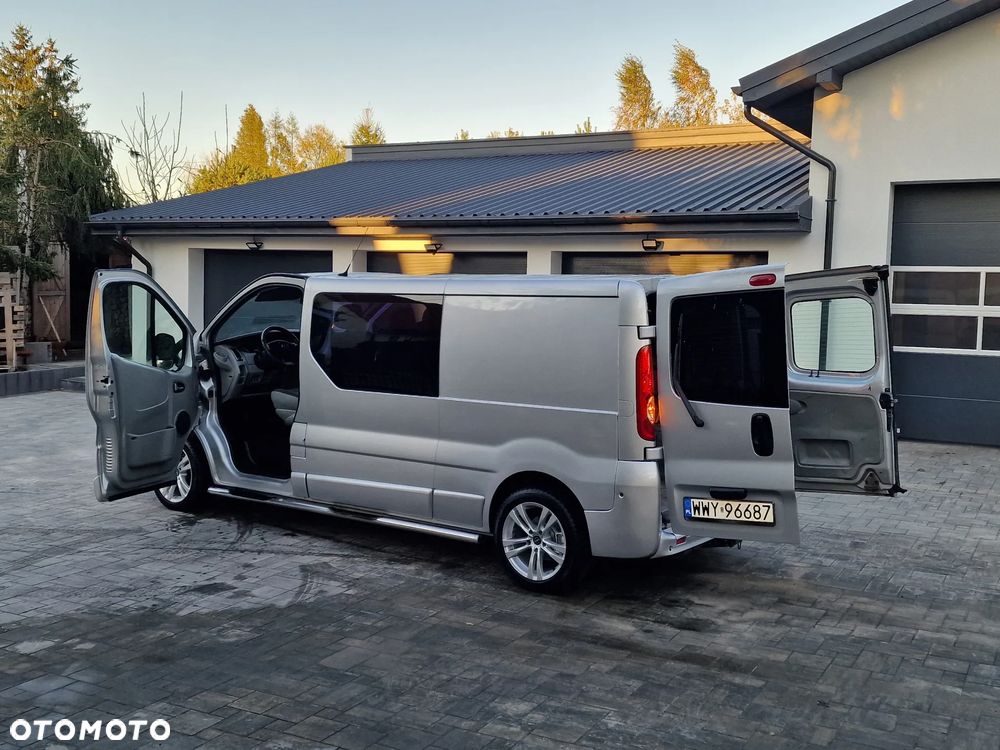 Opel Vivaro L2H1 2.9t - 36