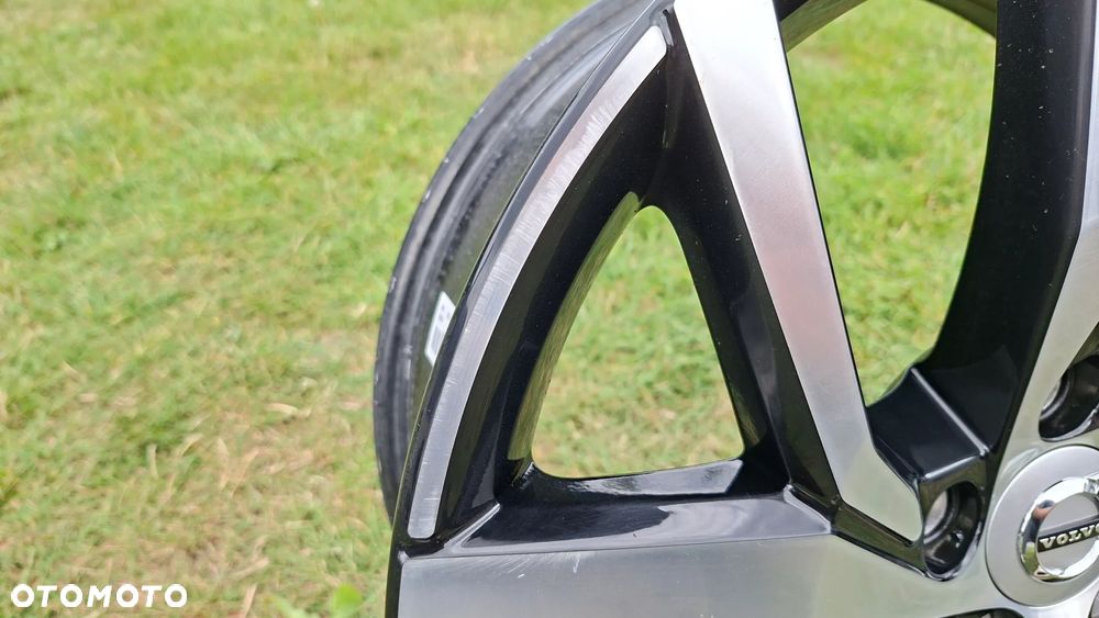 Felga Aluminiowa 18 Volvo V60 S60 5x108 ET 45 32209776 - 4