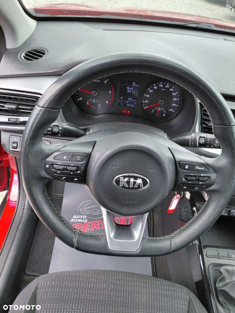 Kia Stonic - 12