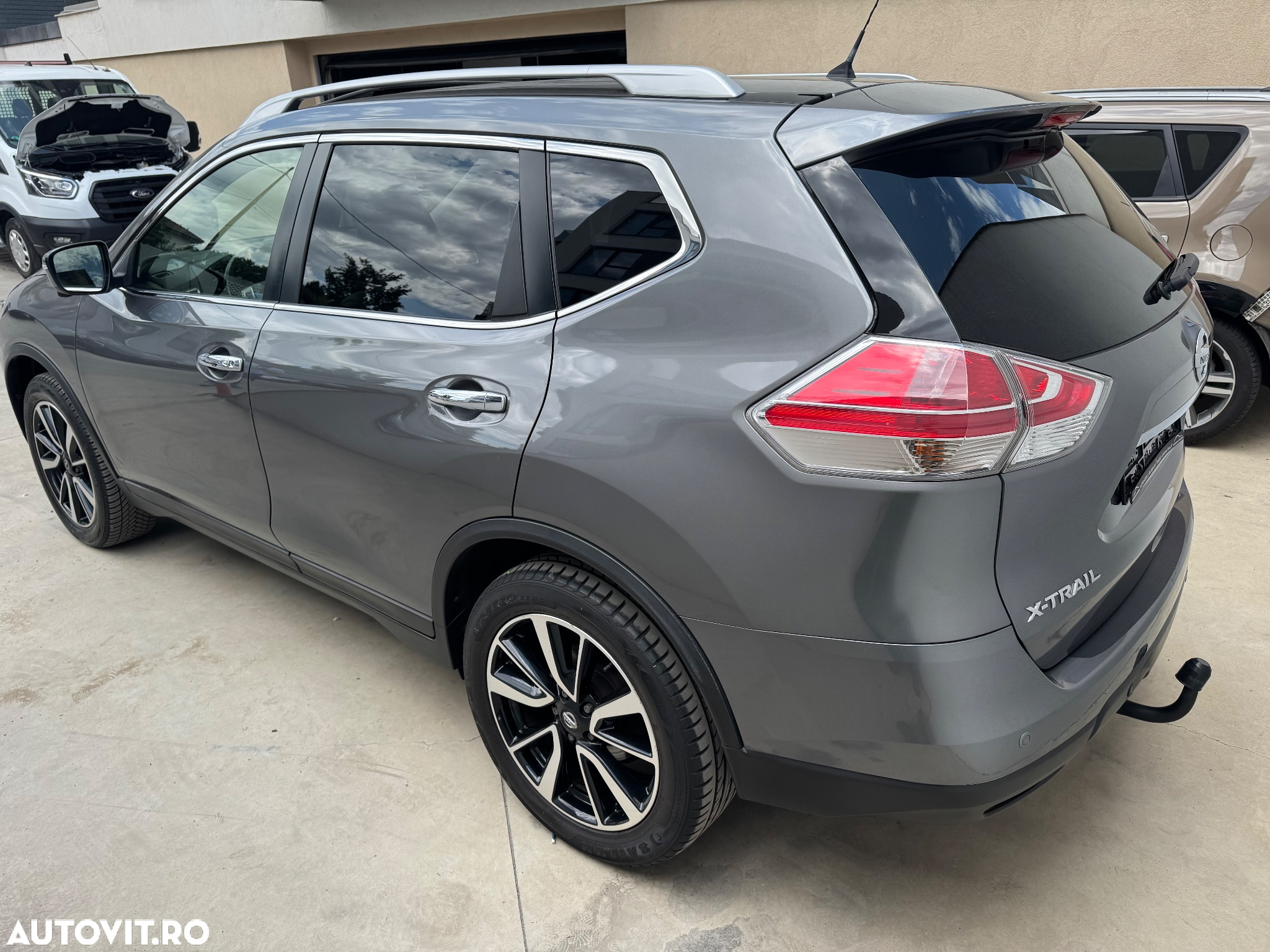 Nissan X-Trail 2.0 dCi Xtronic Tekna - 6
