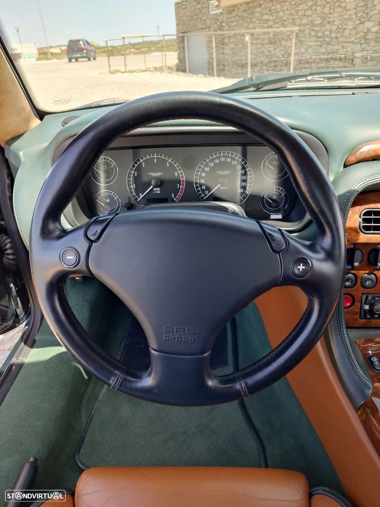 Aston Martin DB7 Vantage Volante - 34