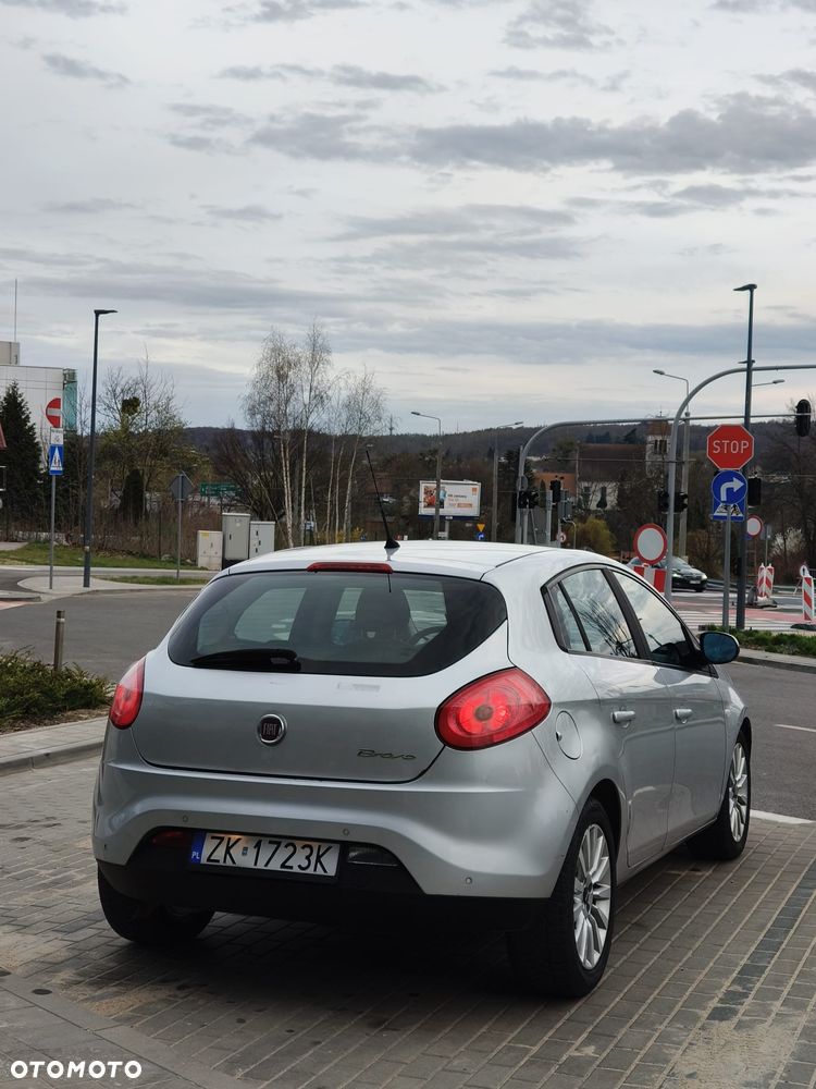 Fiat Bravo 1.4 T-JET 16V Dynamic - 8