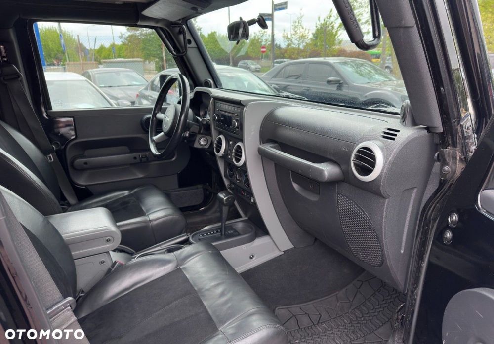 Jeep Wrangler - 18