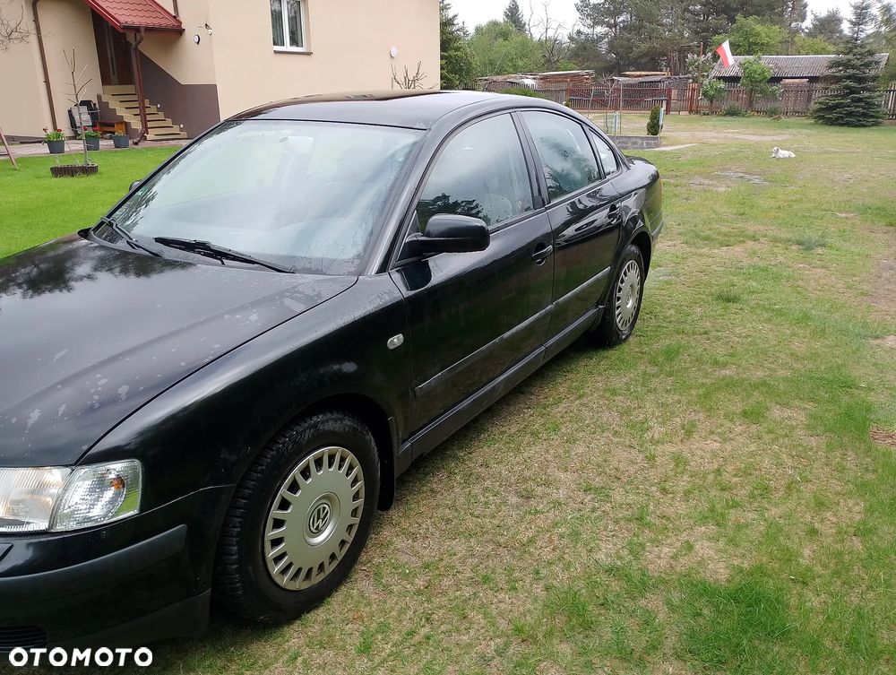 Volkswagen Passat 1.8T Comfortline - 3