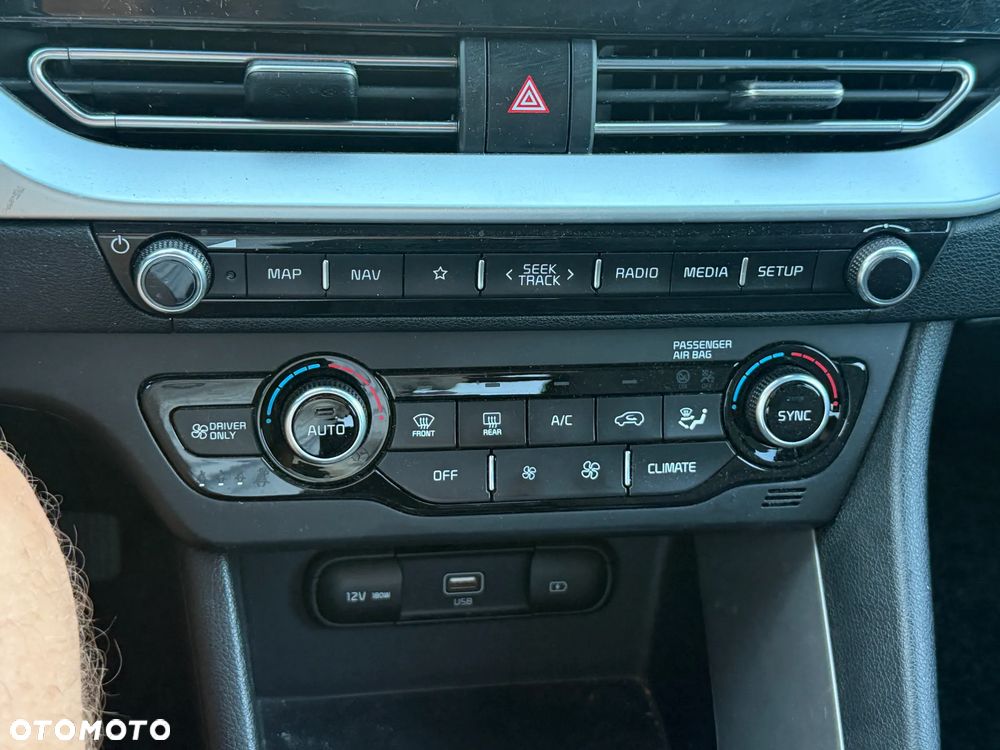 Kia Niro 1.6 GDI 2WD Vision - 14
