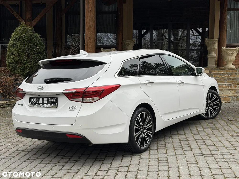 Hyundai i40 Kombi blue 1.7 CRDi DCT Premium - 17