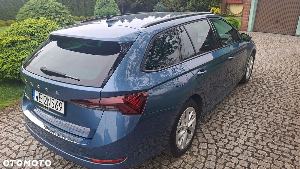Skoda Octavia 2.0 TDI SCR Ambition DSG - 8