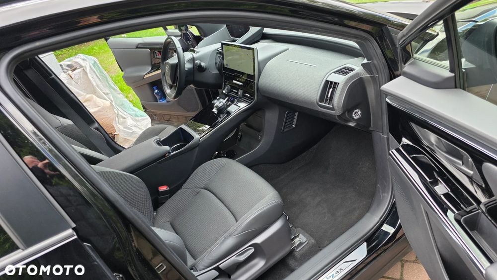 Toyota bZ4X Comfort - 37